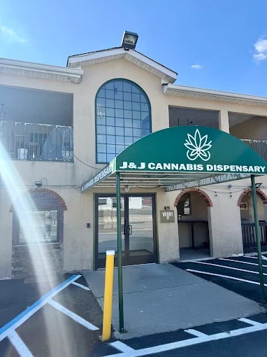 J & J Cannabis Dispensary LLC storefront photo