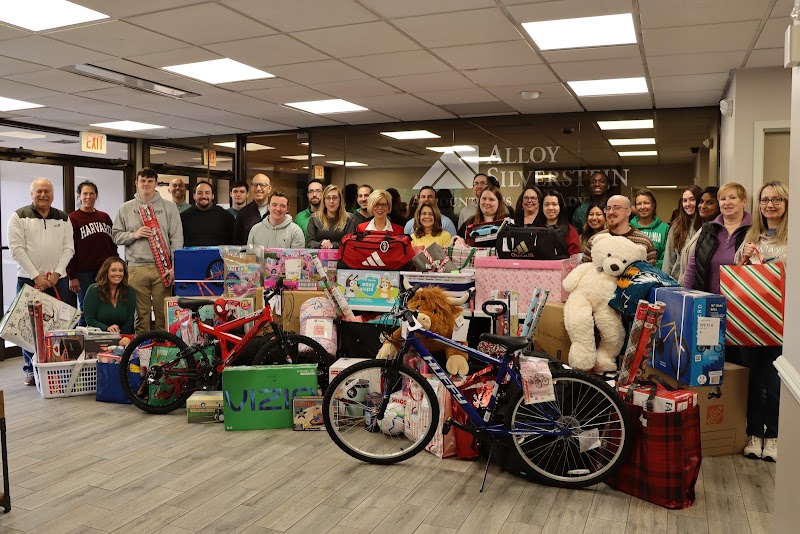 Alloy Silverstein storefront photo